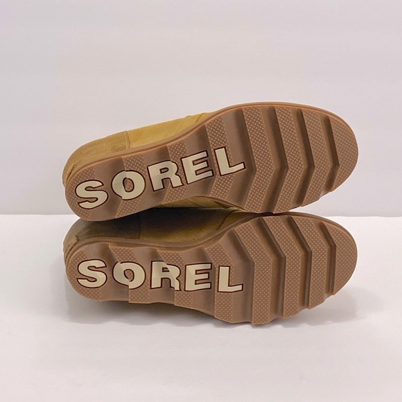 New Sorel
Joan Wedge II Shearling-Lined  Boots - Picture 15 of 16